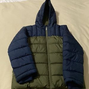 Gently Used !Heavy Warm Winter Coat!! Brand :Wonder nation Color:blue and green